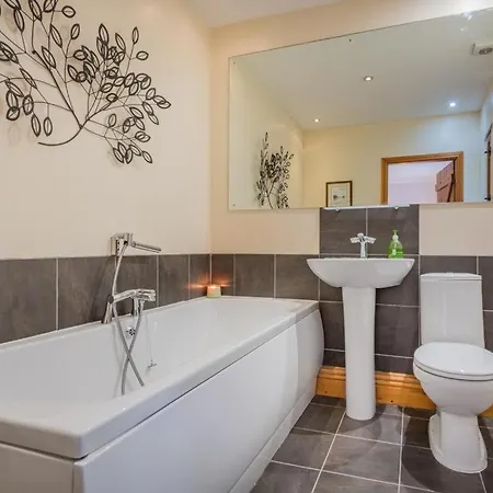 Hébergement de vacances 4 Bed In Penrith Oc-sz383 *