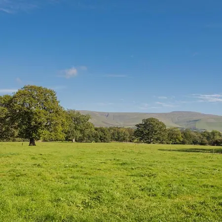 Hébergement de vacances 4 Bed In Penrith Oc-sz383 *
